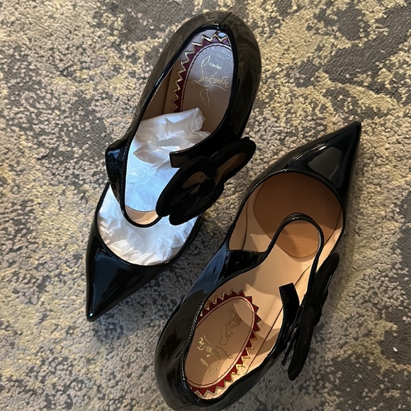 Christina Louboutin Pensee - Picture 2 of 6